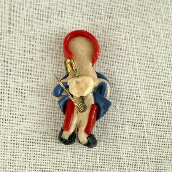 Vintage Handmade Clay Pin Raggedy Ann Inspired Folk Art Whimsical Brooch 1.5 in. - Picture 3 of 9